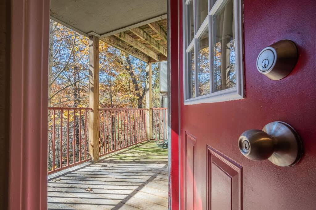 Sasquatch Lodge E Sleeps 13 Gatlinburg Eksteriør bilde